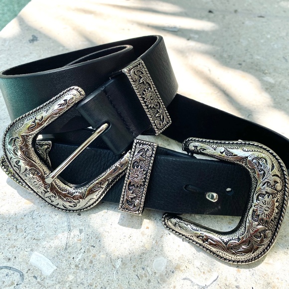 B-Low the Belt Black Leather Western Belt || Silver Hardware || Size: Small ||
